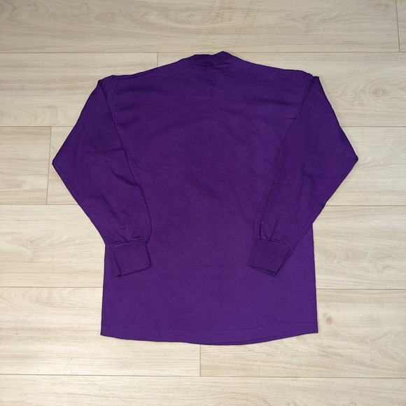 VINTAGE BETTY BOOP LONG SLEEVE T SHIRT Medium 90s MOTORCYCLE PURPLE CARTOON 1994 - Picture 4 of 9